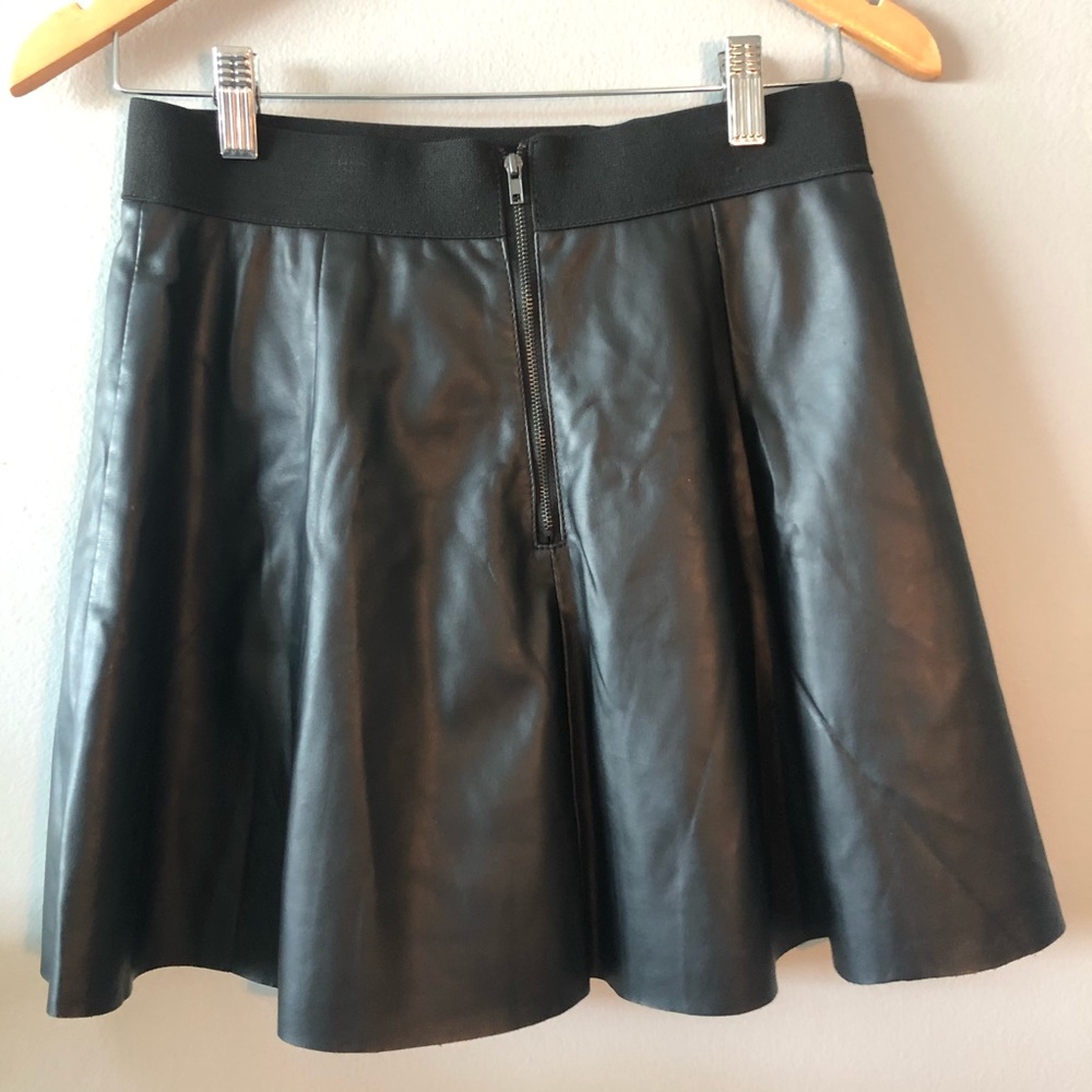 Forever 21 Pleather Skater Skirt - Picture 3 of 4